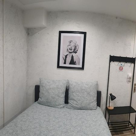 Au 36, Les Apparts Hotel Joigny Zewnętrze zdjęcie