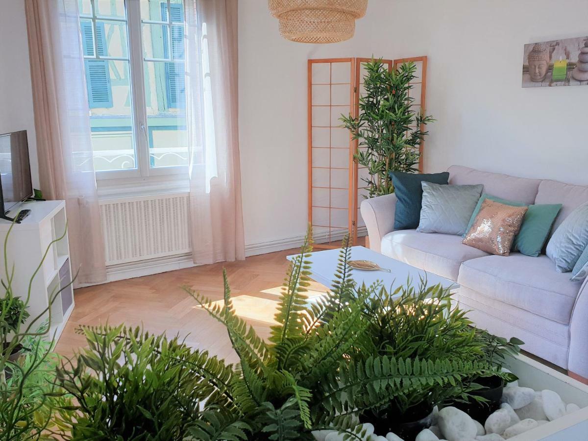 Au 36, Les Apparts Hotel Joigny Zewnętrze zdjęcie