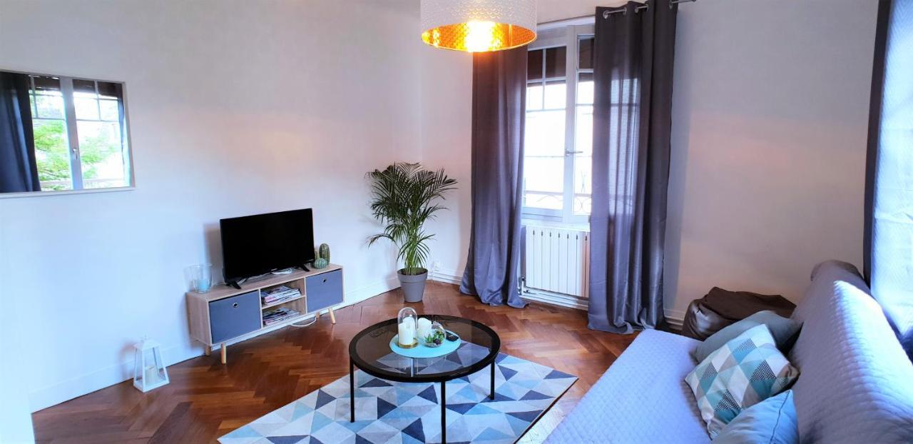 Au 36, Les Apparts Hotel Joigny Zewnętrze zdjęcie